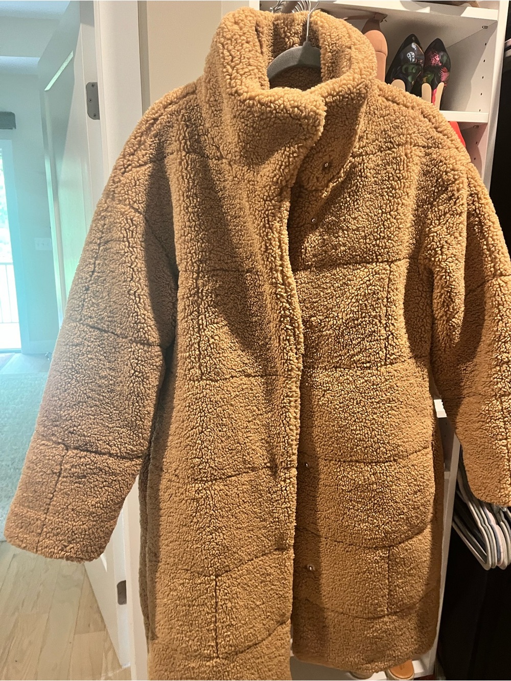 Levi Strauss & Co. Teddy Sherpa Puffer Coat | Camel/Tan | Size Medium